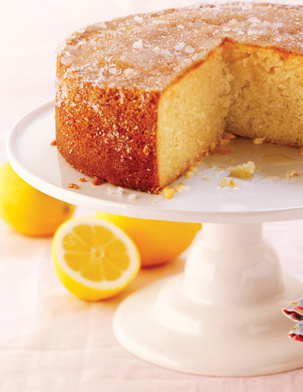 Lemon And Elderflower Cake Favuzzi Food Distributor Canada